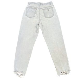Vintage 80s / 90s Guess Relaxed Leg High Rise Mom Jeans Light Wash